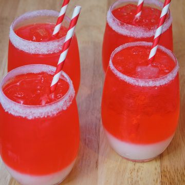 Santa-Mickey-Cocktail-on-table-with-straws-1