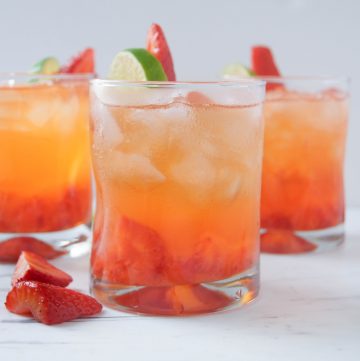 Strawberry Tequila Soda 5 minute